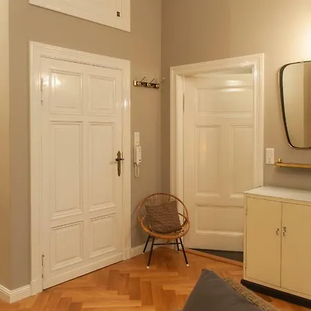 Studio Apartment Berlin Apartman *